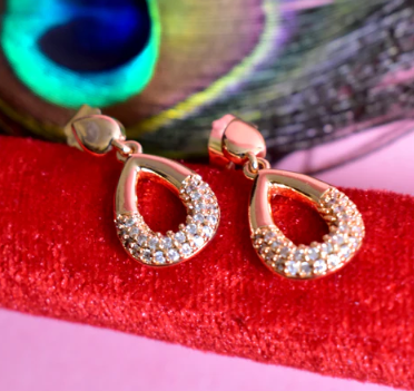 Timeless Traditional Earrings - Classic Elegance and Style